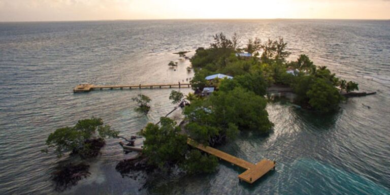 Κόπολα: Το νησί του αλλάζει χέρια για 1,8 εκατ. δολάρια