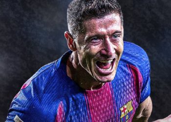 Η Μπαρτσελόνα ζήτησε από τον Λεβαντόβσκι να… φρενάρει τα γκολ