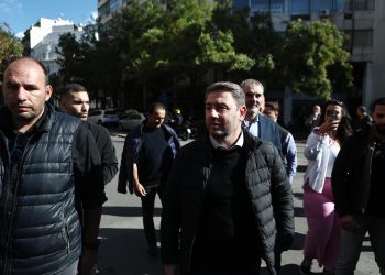 Την τελευταία στιγμή και ο Νίκος Ανδρουλάκης στην εκδήλωση για το κλίμα