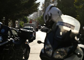 Θεσσαλονίκη: Συνελήφθη 17χρονη για ληστεία σε βάρος οδηγού ταξί