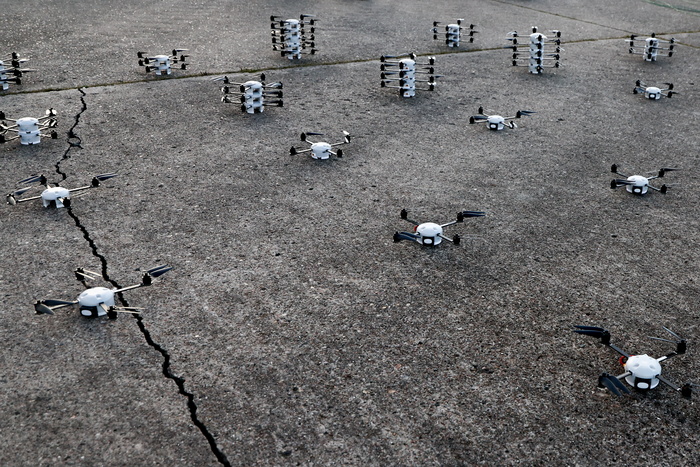 Αγνώστου ταυτότητας drones προσέγγισαν στρατόπεδο στην Ολλανδία