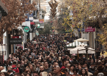 Καταστήματα: Αντίστροφη μέτρηση για το εορταστικό ωράριο – Πότε ξεκινά