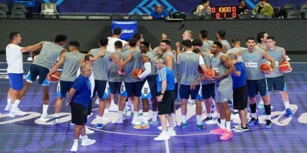 Η Εθνική «πέταξε» για Πορτογαλία με στόχο το 2/2 (βίντεο)