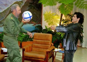 Η επιστολή του Φιντέλ στον Μαραντόνα και το μήνυμα στον Μέσι