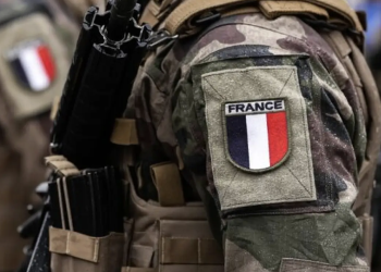 Ο Α/ΓΕΕΘΑ της Γαλλίας «προβλέπει» πόλεμο με τη Ρωσία και ανθρώπινες απώλειες