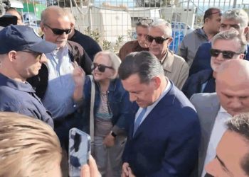 «Μας διαλύσατε το νοσοκομείο»: Αποδοκιμασίες κατά Άδωνι Γεωργιάδη στο νοσοκομείο της Χίου