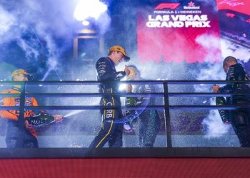 F1: Μεγάλη νίκη του Μαξ Φερστάπεν στο γκραν πρι του Λας Βέγκας