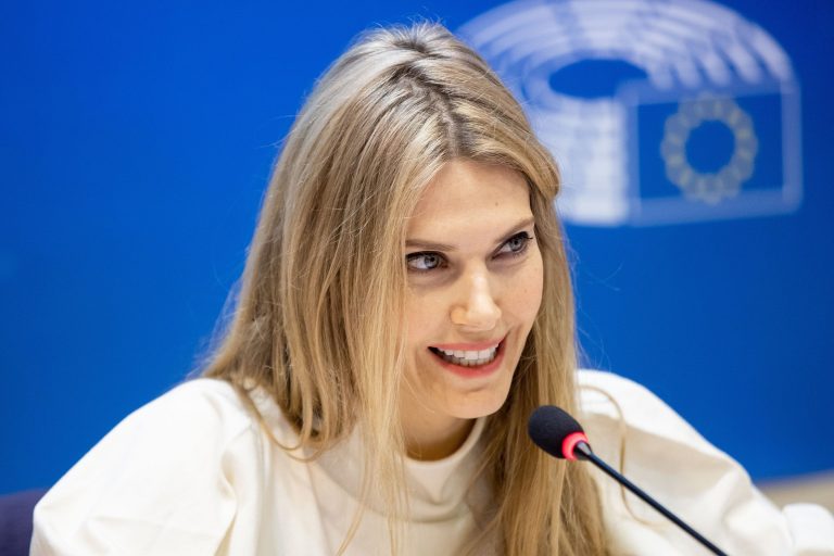 Το δράμα της Εύας (Καϊλή) στα μπουντρούμια των Βρυξελλών (βίντεο)