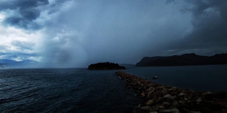 Καιρός: «Πορτοκαλί» προειδοποίηση για καταιγίδες και μποφόρ σε 7 περιοχές