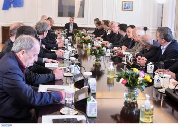 Τρομάζει το Μαξίμου το έλλειμμα επικοινωνίας με τους αγροτοσυνδικαλιστές