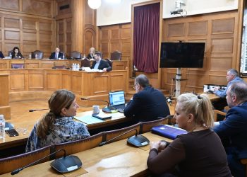 Διεκόπη μετά από επεισόδιο η Εξεταστική για τον ΟΠΕΚΕΠΕ: Επίθεση και απειλές Λαζαρίδη στον μάρτυρα