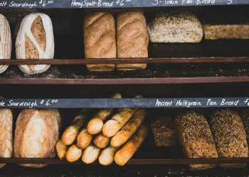 Καμπανάκι ΕΦΕΤ για το αλάτι σε ψωμί από φούρνους