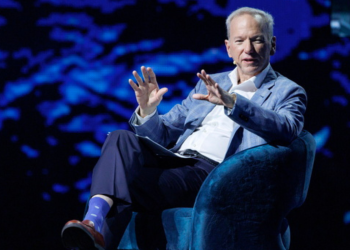 Σοβαρές καταγγελίες για βιασμό σε βάρος του πρώην CEO της Google