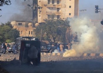 Διεθνής Αμνηστία: Κατηγορεί τους παραστρατιωτικούς για «εγκλήματα πολέμου» στο Σουδάν