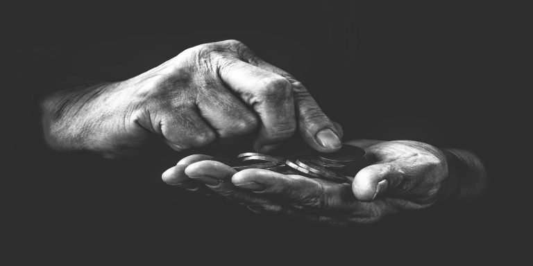 Συντάξεις Δεκεμβρίου: Πότε θα μπουν τα χρήματα για τους δικαιούχους