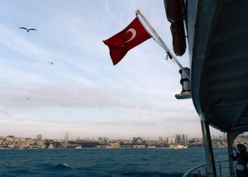 Τουρκικός Tύπος: Η Ελλάδα προετοιμάζεται για πιθανό πόλεμο!