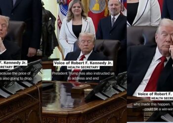 Ο Τραμπ «πιάστηκε» να… κοιμάται στο Οβάλ γραφείο – Το βίντεο που προκάλεσε σάλο