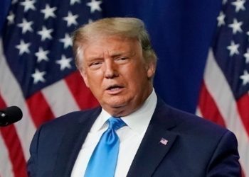 Τραμπ εναντίον καρτέλ ναρκωτικών: «Επίκεινται επιχειρήσεις στο έδαφος της Βενεζουέλας στο εγγύς μέλλον»