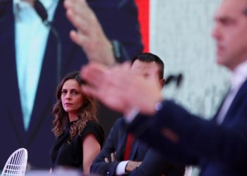 Αποκάλυψη Τσίπρα: Προσπάθησε να δώσει το «δαχτυλίδι» σε Αχτσιόγλου και Χαρίτση αλλά αρνήθηκαν