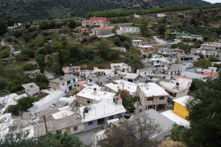 Βαρύς οπλισμός και νέα δεδομένα για το μακελειό στα Βορίζια