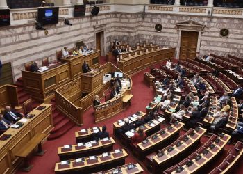Πολιτικό λιμάνι ψάχνουν οι ανεξάρτητοι βουλευτές