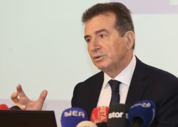 Οι 7 πρωτοβουλίες Χρυσοχοΐδη για τα όπλα – «Τέρμα οι μαφίες και οι νταήδες»