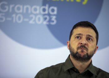 Πόσα σκάνδαλα ακόμα Ζελέσνκι;