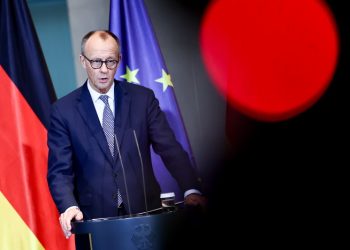 Η Γερμανία επανεξοπλίζεται, €50 δισ. για πολεμικούς εξοπλισμούς