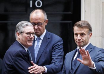 Προς κορύφωση των διαπραγματεύσεων για την Ουκρανία οδεύουν, Τραμπ, Μακρόν, Στάρμερ και Μερτς