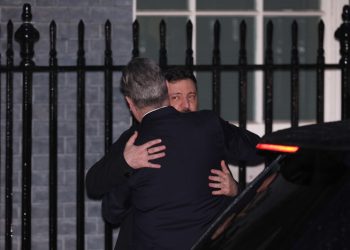 Το δικό του σχέδιο 20 σημείων ετοιμάζει ο Ζελένσκι για τον τερματισμό του πολέμου