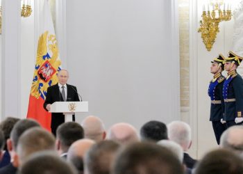 Ο Πούτιν κλιμακώνει: «Το Ντονμπάς ήταν και θα είναι ρωσικό»