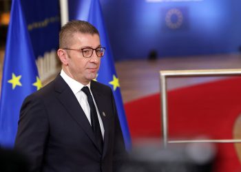 Προκλητικός ο Μίτσκοσκι θεωρεί ιερό το όνομα «Μακεδονία»