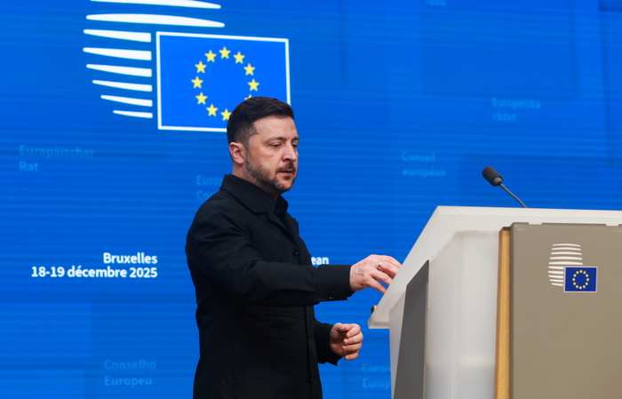 Ζελένσκι: Πρόταση ΗΠΑ για τριμερείς συνομιλίες στη Φλόριντα