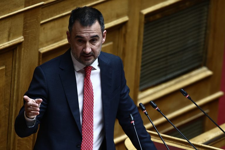 Αλέξης Χαρίτσης: Τα μπλόκα της αγανάκτησης αποτελούν την απάντηση της πραγματικής οικονομίας