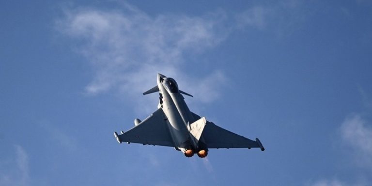 Το Μπανγκλαντές θα αγοράσει Eurofighter από την Ιταλία