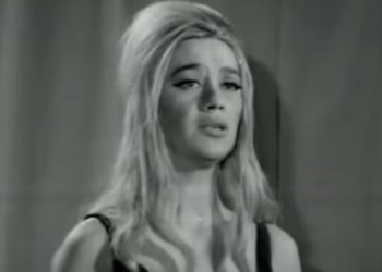 Ντόρα Γιαννακοπούλου: Η ζωή και η τέχνη μιας εμβληματικής ελληνίδας καλλιτέχνιδας