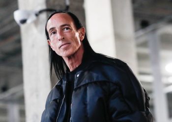 Ο Ρικ Όουενς θα σταματήσει τη χρήση γούνας ζώων στις συλλογές του