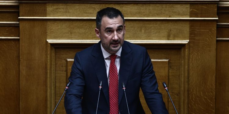 Χαρίτσης: «Ο κ. Μητσοτάκης έδωσε το πράσινο φως για το λουκέτο στα ΕΛΤΑ»