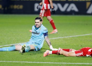 Άρης – Ολυμπιακός 0-0: Άντεξε ο Άρης, «κόλλησε» ο Ολυμπιακός στο «Κλεάνθης Βικελίδης»