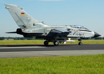 Η Γερμανία στέλνει στρατό και Eurofighters στην Πολωνία