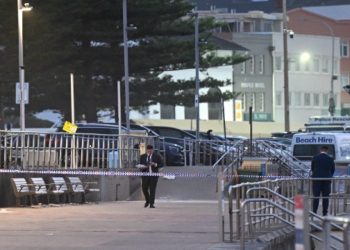 Αυστραλία: Οι δράστες, πατέρας και γιος, είχαν σημαίες του ISIS – Έρχονται αυστηρότεροι νόμοι για τα όπλα στη χώρα