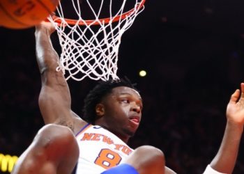 Οι Νικς πέρασαν στους «4» του NBA Cup με ηγέτη τον Μπράνσον