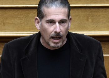 Διαμαντής Καραναστάσης: Από αύριο μόνο φραπέ!