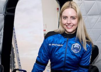 Ιστορικό πρώτο ταξίδι στο διάστημα για άτομο με αναπηρικό αμαξίδιο