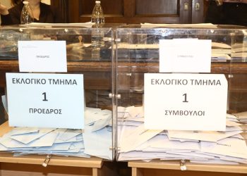 Δούκας και Κουτσόλαμπρος δείχνουν τον δρόμο στην αντιπολίτευση