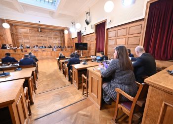 Εξεταστική ΟΠΕΚΕΠΕ: Ο Μυλωνάκης θεωρεί θύμα τον εαυτό του