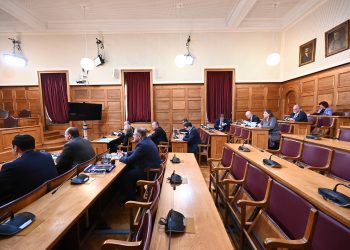 Εκτός ορίων καυγάς Κωνσταντοπούλου – Λαζαρίδη στην Εξεταστική (βίντεο)