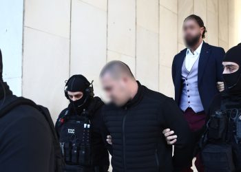 Φονικό στη Φοινικούντα: Δύο γυναίκες στο κάδρο των ερευνών (βίντεο)