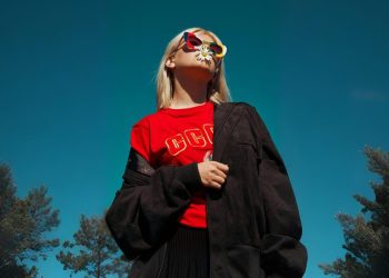 Έρευνα: Η κρίση της γενιάς Ζ δεν είναι ερωτική αλλά υπαρξιακή