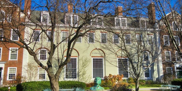 Χάρβαρντ: Καταδικάστηκε για εμπορία οργάνων ο πρώην επικεφαλής του νεκροτομείου στην ιατρική σχολή